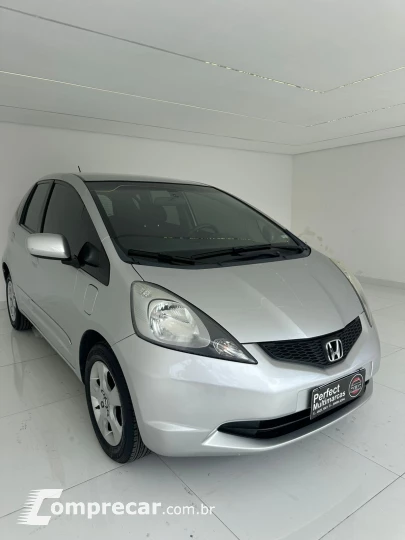 FIT 1.4 LX 8V