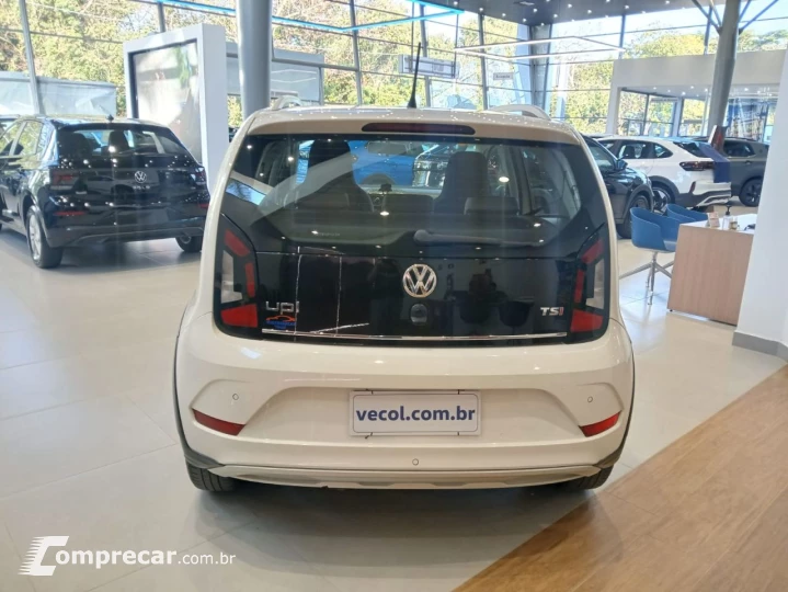 Cross UP 1.0 12V 4P TSI FLEX
