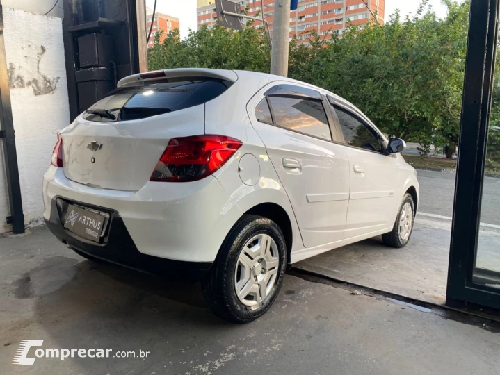 ONIX HATCH LS 1.0 8V FlexPower 5p Mec.