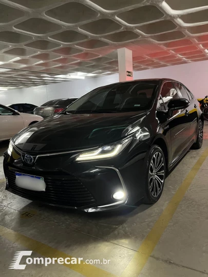 COROLLA 1.8 VVT-I Hybrid Altis Premium