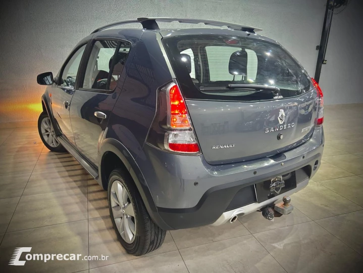 SANDERO STEPWAY Hi-Flex 1.6 16V 5p