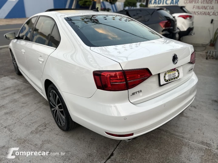 JETTA 2.0 TSI HIGHLINE 211CV GASOLINA 4P TIPTRONIC