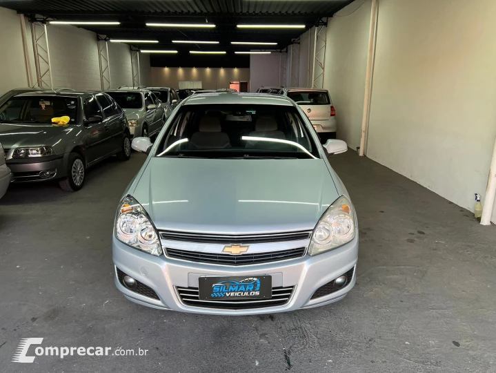 VECTRA 2.0 MPFI Elegance 8V 140cv