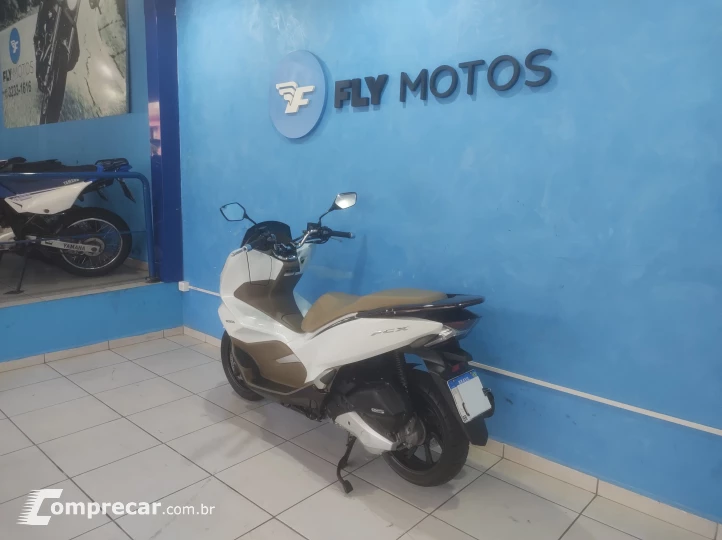 PCX DLX
