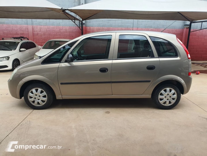 Meriva 1.8 4P