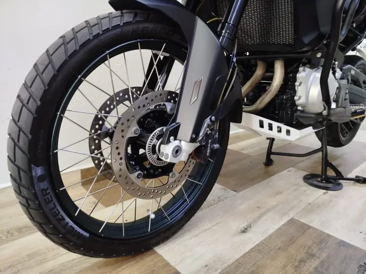 F 850 GS TRIPLE BLACK