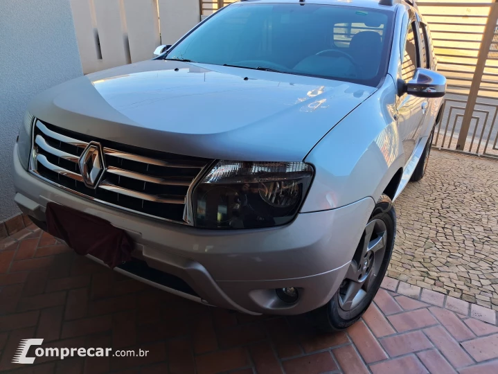 DUSTER 2.0 Tech Road 4X2 16V