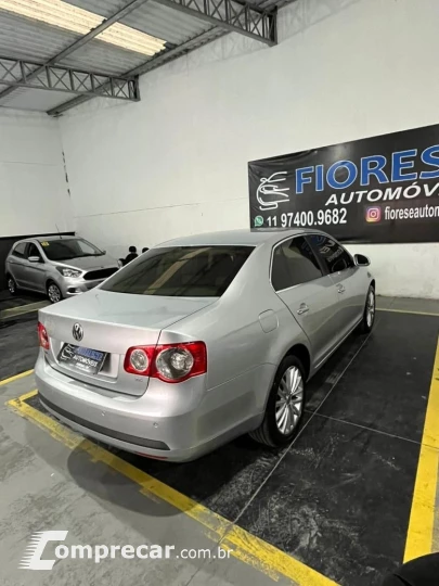 VOLKSWAGEN JETTA 2.5 I 20V 170CV