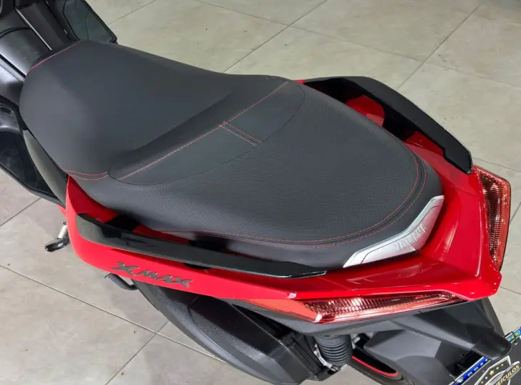 XMAX 250 ABS