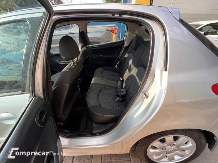 207 Hatch 1.4 4P XRS FLEX