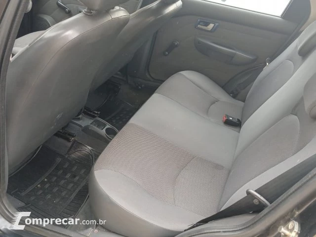 PALIO - 1.0 MPI ELX 8V 4P MANUAL