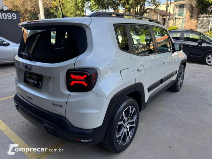 Renegade Long. T270 1.3 TB 4x2 Flex Aut.