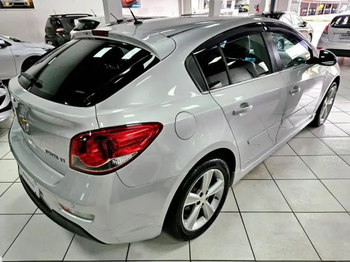 CRUZE 1.8 LT SPORT6 16V FLEX 4P AUTOMÁTICO