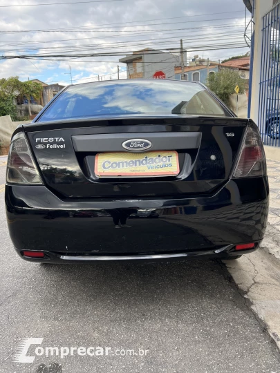 FIESTA 1.0 MPI First Sedan 8V