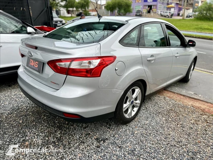 FOCUS 2.0 SE Sedan 16V