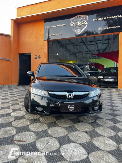 CIVIC 1.8 LXL 16V