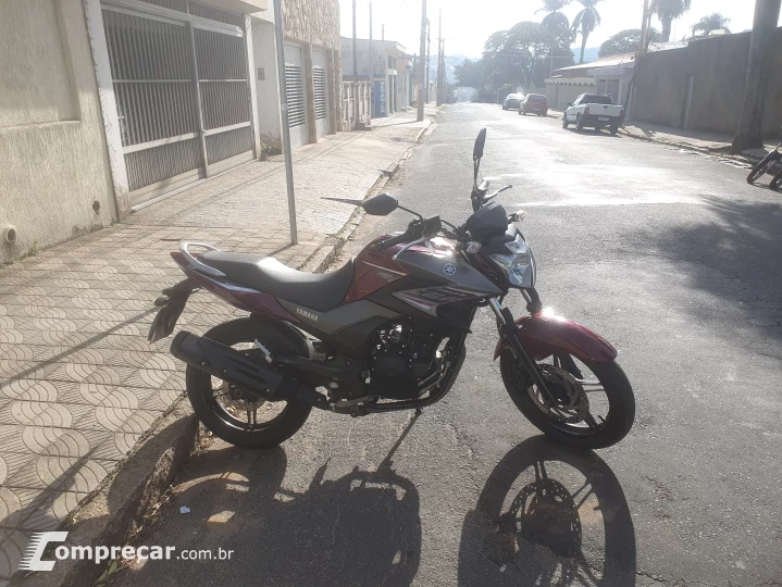 Fazer 250