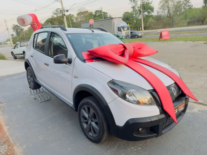 SANDERO 1.6 SL Stepway RIP Curl 16V