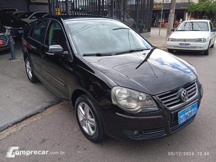 POLO SEDAN 1.6 MI Comfortline 8V