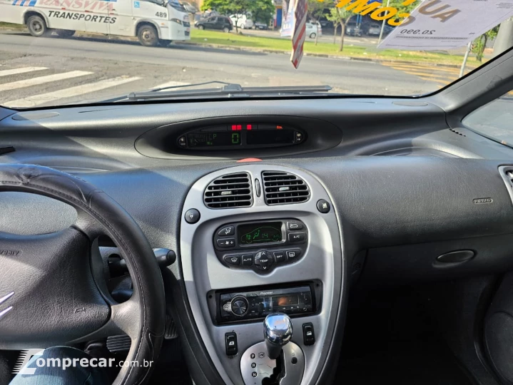 XSARA 2.0 Picasso Exclusive 16V