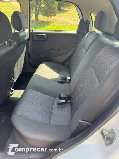 Corsa 1.4 Maxx
