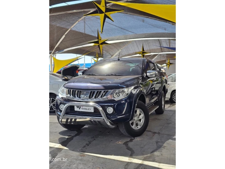 L200 TRITON 2.4 16V TURBO DIESEL SPORT HPE TOP CD 4P 4X4 AUT