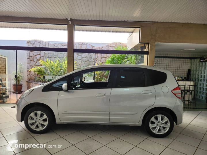 Fit 1.4 16V 4P LX FLEX AUTOMÁTICO