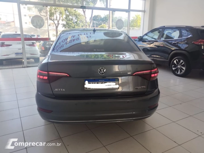 Jetta 1.4 4P 250 TSI TURBO CONFORTLINE AUTOMÁTICO