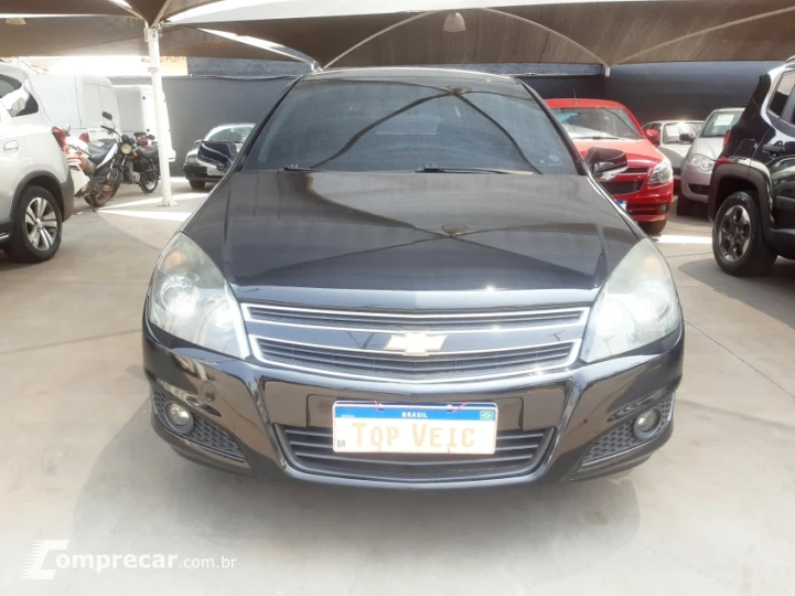 VECTRA 2.0 MPFI GT Hatch 8V