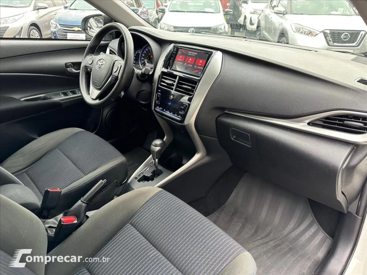 YARIS 1.5 16V FLEX SEDAN XL PLUS CONNECT MULTIDRI