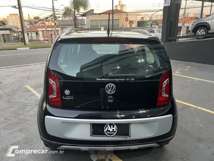 up! cross 1.0 T. Flex 12V 5p