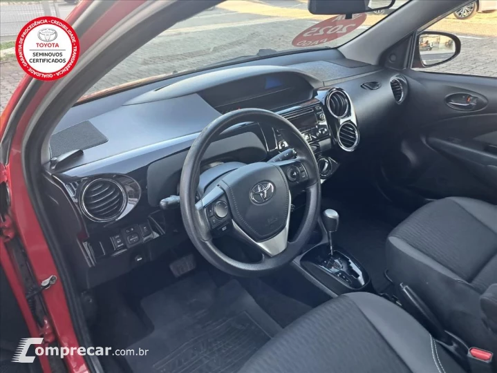 ETIOS 1.5 X PLUS 16V FLEX 4P AUTOMÁTICO