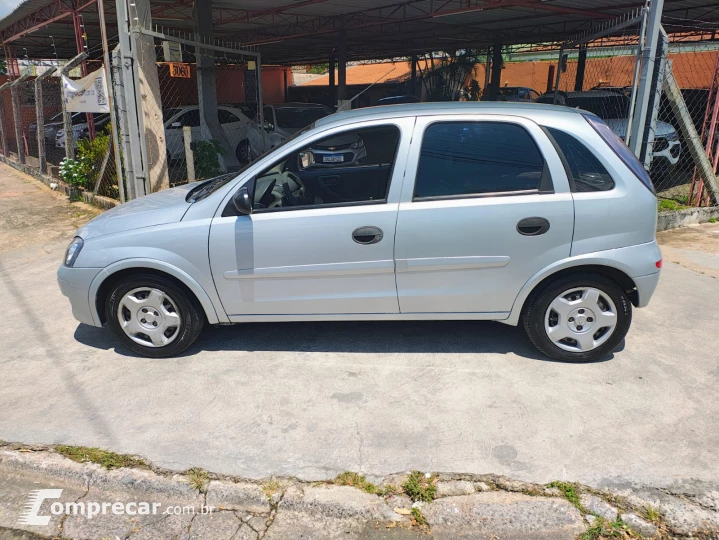 Corsa Hatch maxx 1.4