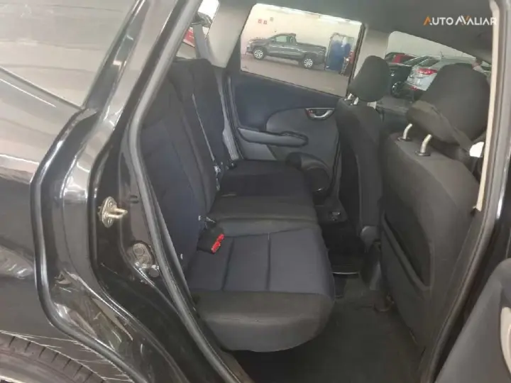 FIT 1.4 LX 16V FLEX 4P AUTOMÁTICO