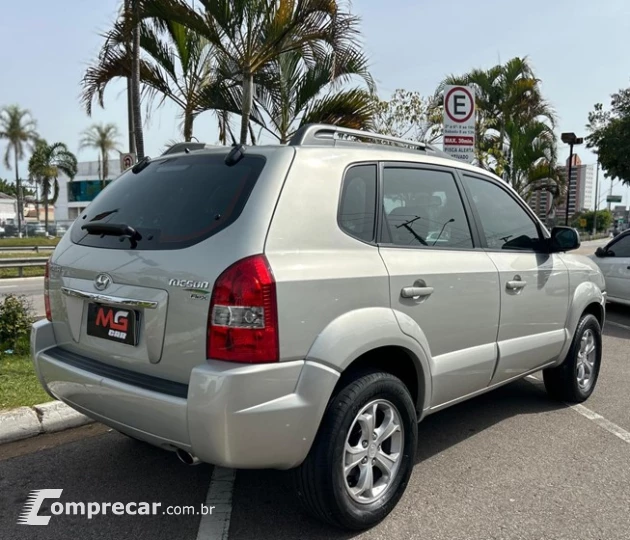 TUCSON 2.0 MPFI GLS 16V 143cv 2WD