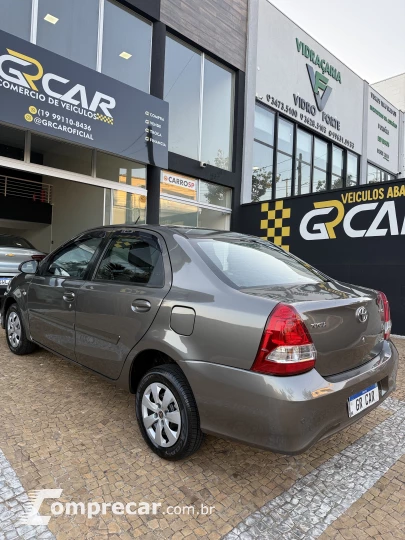 ETIOS 1.5 XS Sedan 16V