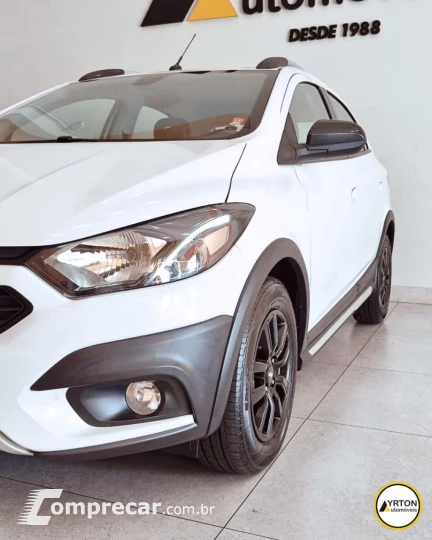 Onix Hatch 1.4 4P FLEX ACTIV AUTOMÁTICO