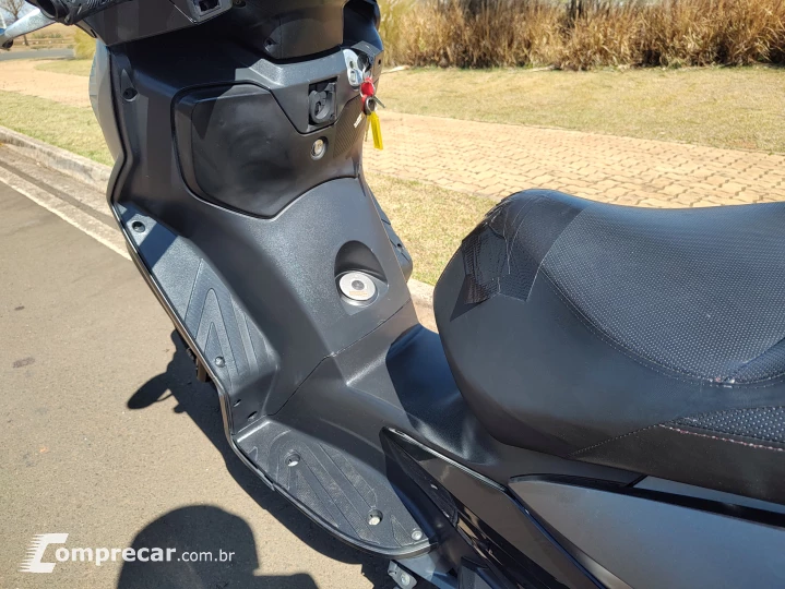 Citycom 300i
