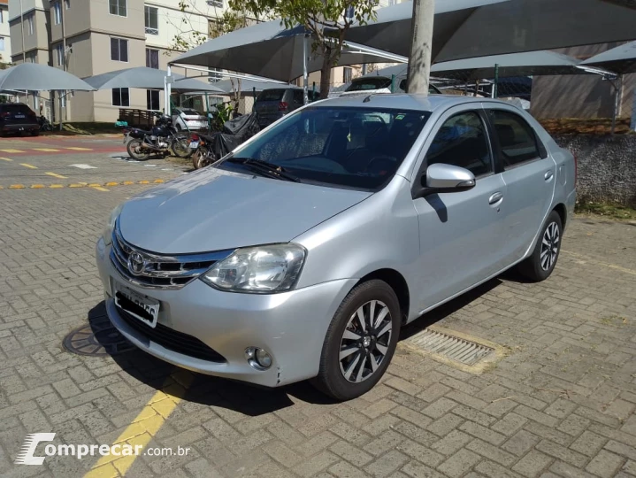 ETIOS 1.5 Platinum Sedan 16V