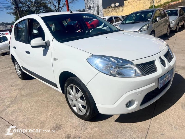 SANDERO EXP1016V