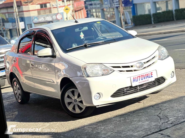ETIOS 1.5 XS SEDAN 16V FLEX 4P MANUAL