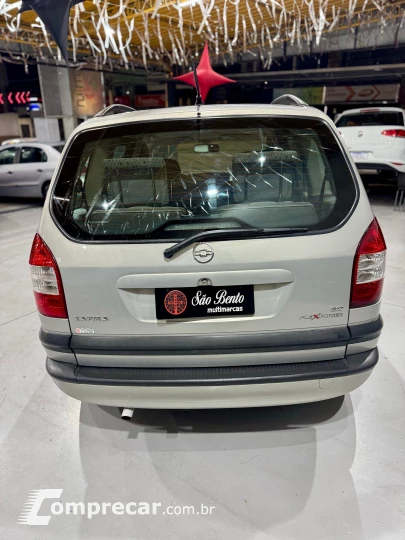 ZAFIRA 2.0 MPFI Elegance 8V