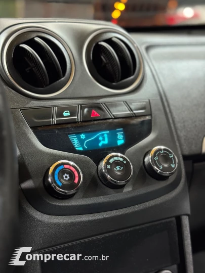 MONTANA 1.4 MPFI LS CS 8V FLEX 2P MANUAL