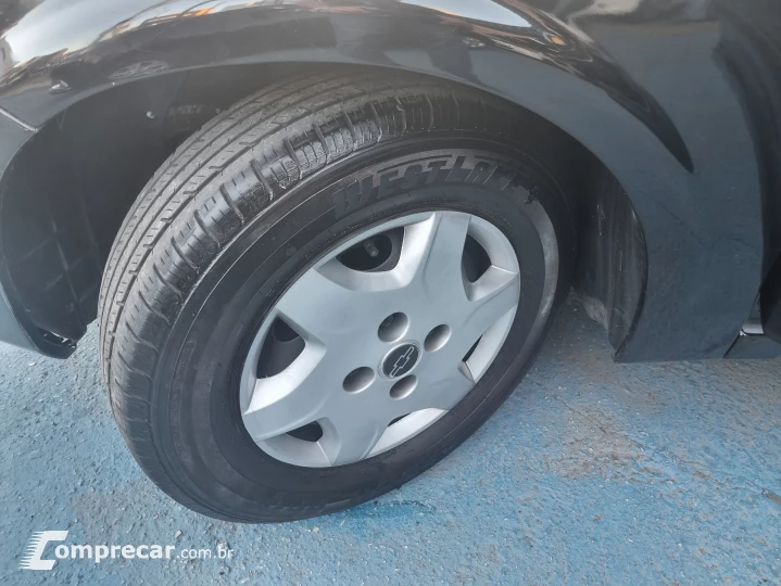 CELTA 1.0 MPFI Spirit 8V