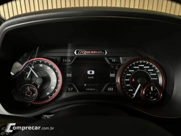 1500 5.7 V8 GASOLINA REBEL CD 4X4 AUTOMÁTICO