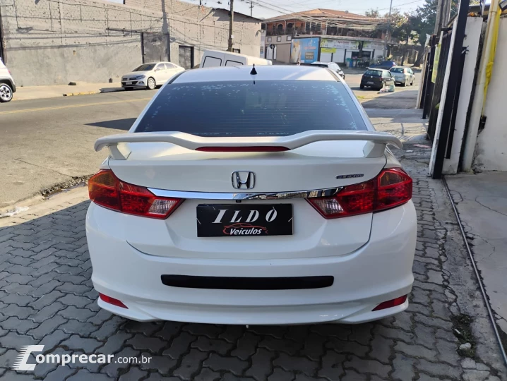 CITY 1.5 EX Sedan 16V