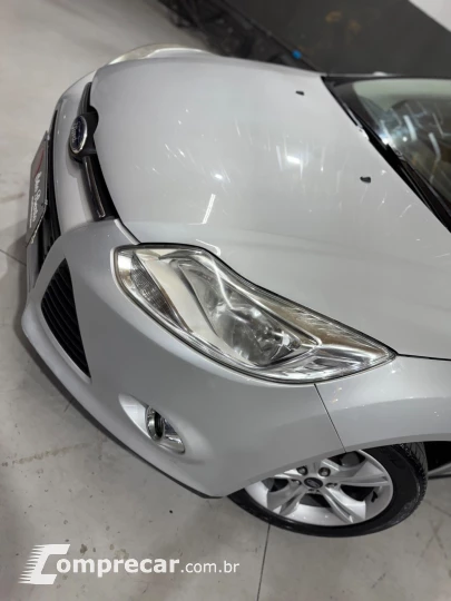 FOCUS 1.6 SE Plus 16V