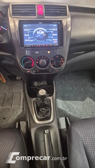 CITY 1.5 DX Sedan 16V