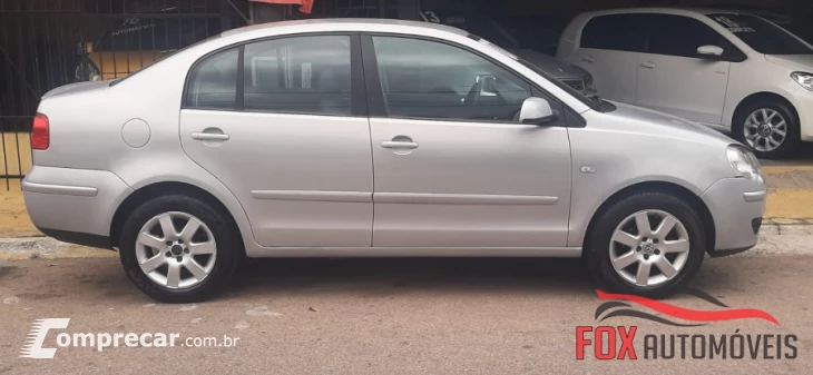 POLO SEDAN 1.6 MI Comfortline 8V