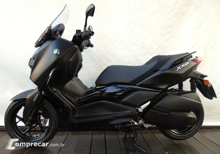 YAMAHA XMAX 250 CONNECTED ABS